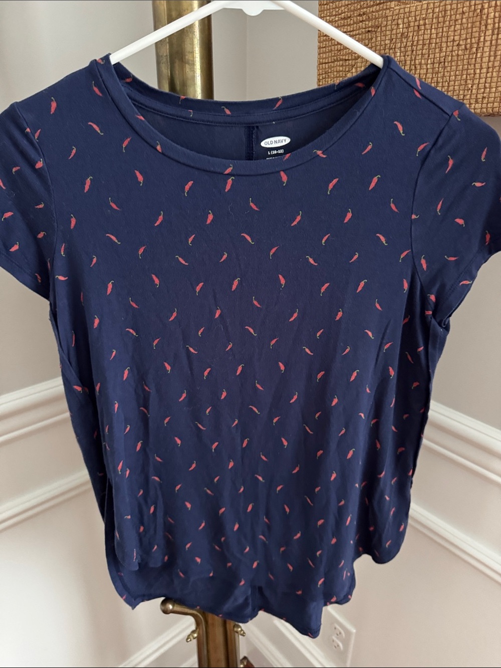 Old Navy Navy Short Sleeve Tee with Pink Chili Pepper Print